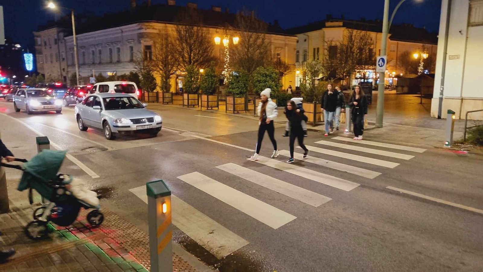 Tíz helyen építettek ki új okoszebrákat Székesfehérváron